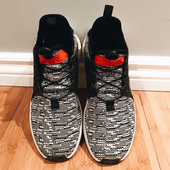 Adidas Explorers - Picture 2 of 2